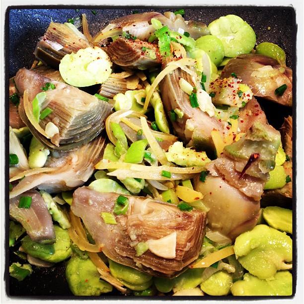 Artichauts violets, fèves et citrons confits