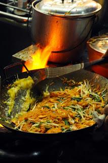 Last night in Bangkok... dernière nuit illuminée par les cuisines qui peuplent Bangkok la nuit...