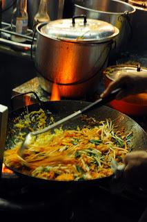 Last night in Bangkok... dernière nuit illuminée par les cuisines qui peuplent Bangkok la nuit...