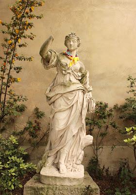 In Pop We Trust - ATLD