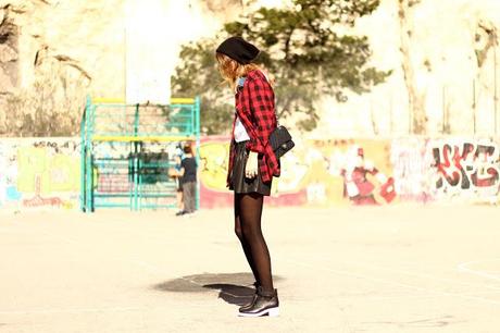 GRUNGY LOOK GRUNGY LOOK