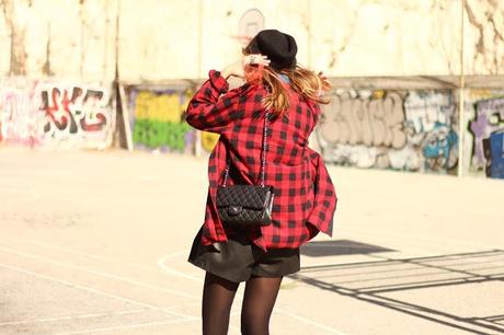 GRUNGY LOOK GRUNGY LOOK