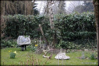 OUF !! Je devrais être désormais un peu plus présente par...