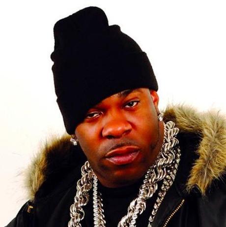DANS UN FAST FOOD BUSTA RHYMES INSULTE TOUT LE MONDE