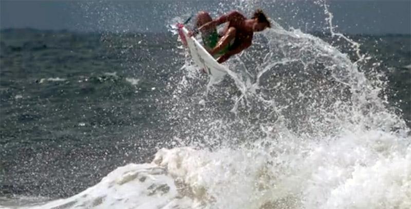 Free To Roam – La session Surf de John John Florence