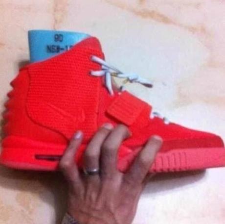 nike-air-yeezy-2-red-sample