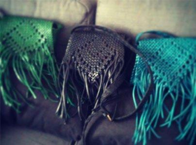 Sac à franges en cuir