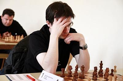  Maxime Vachier-Lagrave au premier échiquier de Mülheim - Photo © Georgios Souleidis
