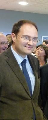 Un référendum avec questionnaire à choix multiples ? Pourquoi pas ?