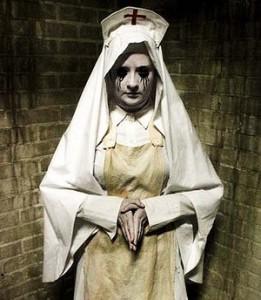 lemanoirdeparis-261x300 archibald dans Idées romantiques