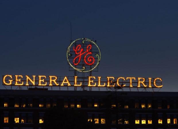 ge_sign_photo_chuckthewriter