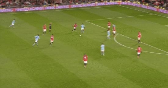 VIDEO – SPORT. Manchester City dompte Manchester United