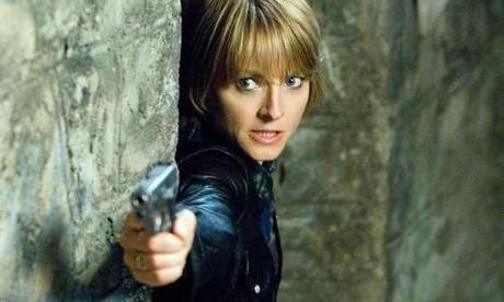 JODIE FOSTER, l’arme à la main JODIE FOSTER