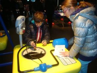 Qu’y-a-t’il derrière la prise ?