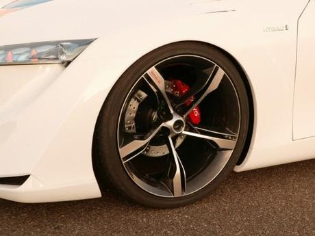 Toyota ft hs sportive et hybride a la fois 18 