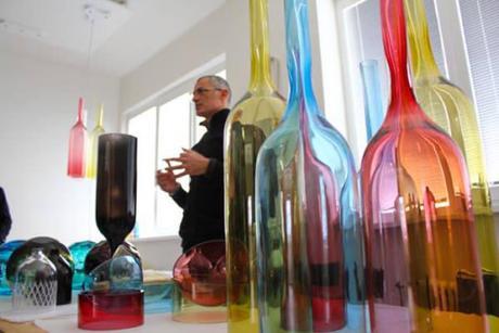 Jar RGB la suspension colorée par Arik Levy