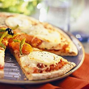pizza-au-fromage-de-chevre-2200484 1370