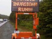 croyant poursuivi zombies, vole semi-remorque cause accident