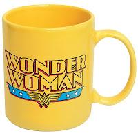 Un super héro et un mug siouplait !