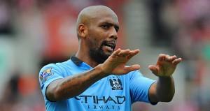 Maicon-Manchester-City