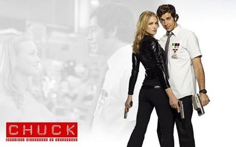 chuck,chuck bartowski,sarah walker,yvonne strahovski,casey,adam baldwin,josh schwartz,chris fedak,rachel bilson,kevin weisman,matthew bomer,bryce larkin,alias,undercovers,firefly,espionnage,comédie romantique,histoire des séries américaines