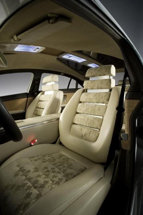 Mercedes concept car de luxe f700 16 