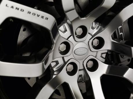 Land rover lrx concept  un suv sportif 11 