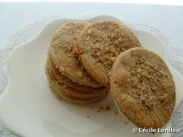  Recette bio: Biscuits bio à la cacahuète, lin doré et gomasio 