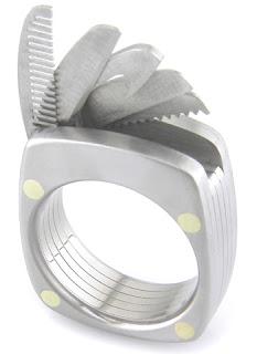 La bague pour hommes de Bruce Boone