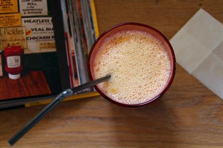 lassi 1024x682 New York les recettes culte & Lassi à la mangue