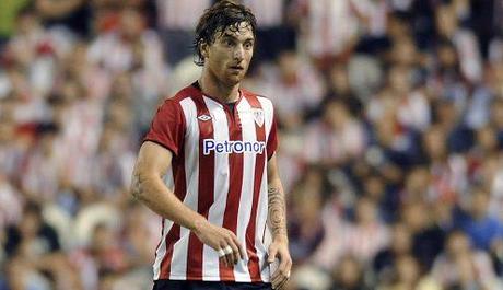 110829-fernando-amorebieta-496x286