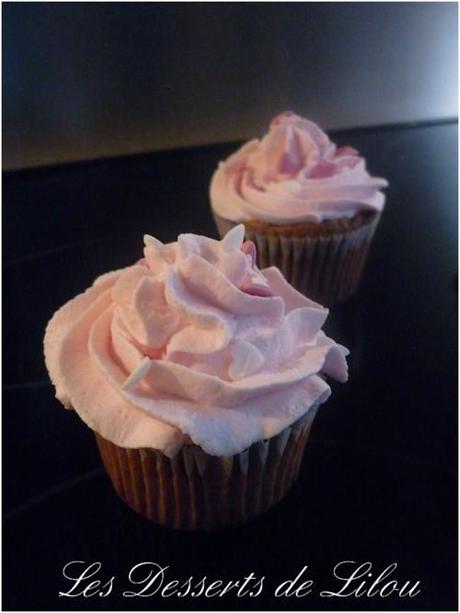 Cupcakes chocolat coeur nutella et chantilly framboise