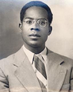 Aimé Césaire, alors étudiant (photo non datée) © Assemblée nationale