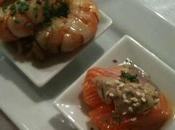 gambas poêlées Sichuannaise, miel saumon sashimi beurre d’anchois