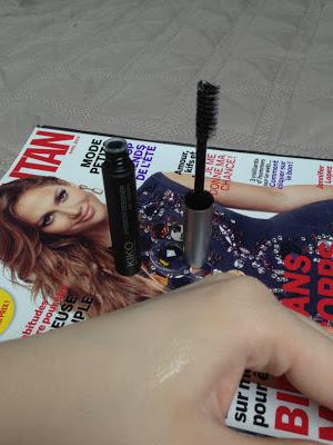 Le mascara sourcils, allié idéal pour ne pas gâcher un makeup !