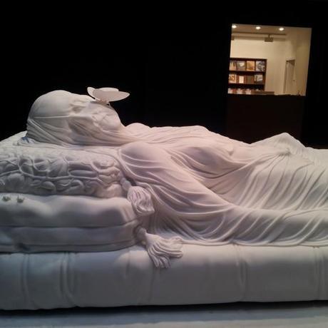 Tournée des galeries de Beaubourg et balade dans des lieux abrités du Marais (Paris 3 & Paris 4) IMG_20130419_120254