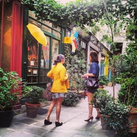 Tournée des galeries de Beaubourg et balade dans des lieux abrités du Marais (Paris 3 & Paris 4) IMG_20130419_125104