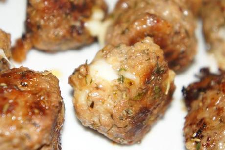 FOOD : Recette de mes tendres boulettes de viande au fromage !