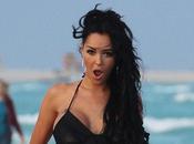 Nabilla boite Voici qu'elle demande pour faire apparition