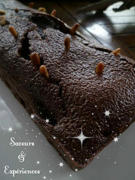 Cake au Chocolat, Cardamone & Pignons de Pin