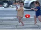 Baby nouvelle Evian avec bébés danseurs video