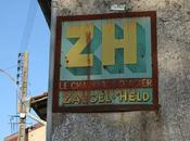 Dans village, trucs... comme