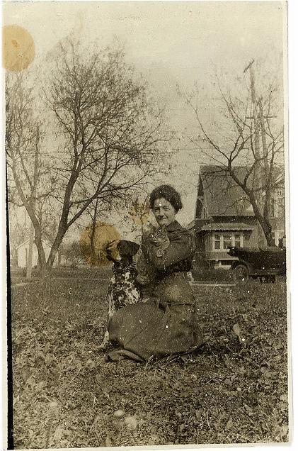 Femmes et chiens prennent la pose !