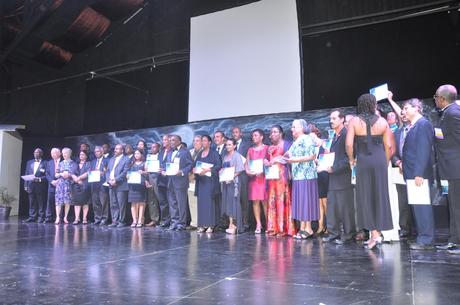 Merci à la GRENADE ! Thanks to GRENADA