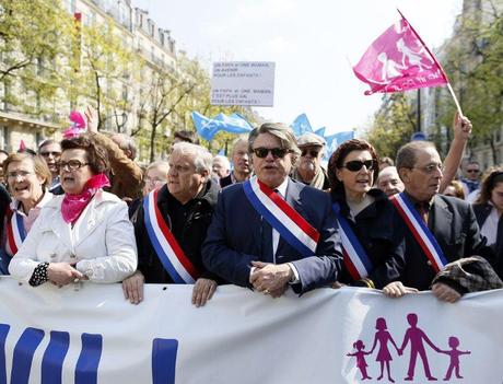 UMP et FN à la Manifestation homophobe