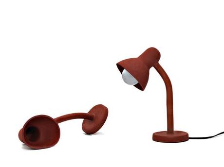 Lampe en caoutchouc par Thomas Shnur