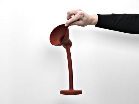 Lampe en caoutchouc par Thomas Shnur