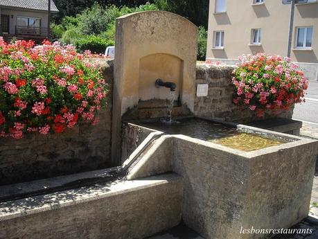 BURE(57)-La Fontaine et le Lavoir