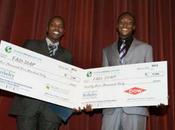 Deux etudiants africains creent savon anti malaria