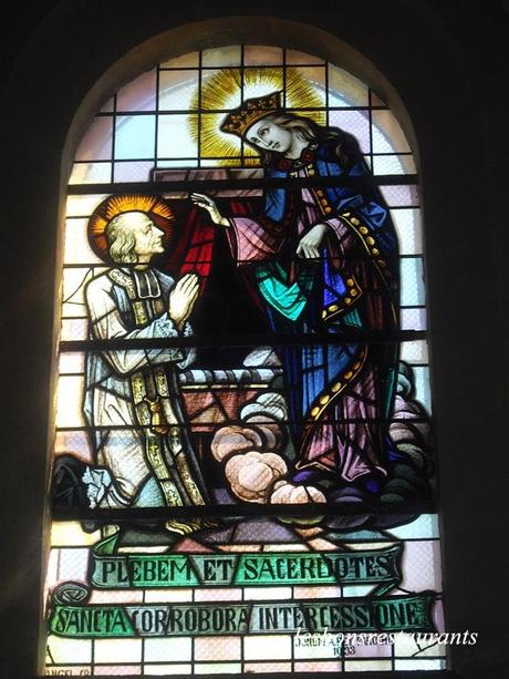 TRESSANGE(57)-Les Vitraux de l'Église Saint-Pierre